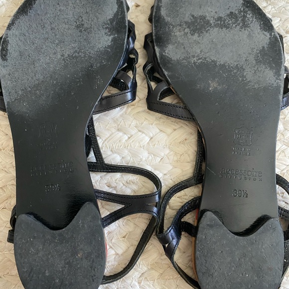 Black strappy sandals - Picture 2 of 3